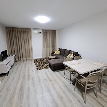 Ninas Apartments Mostar Room photo